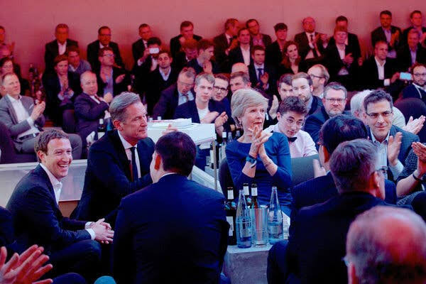 Meta's New AI Can Transcribe a Meeting With 20+ People Talking at Once